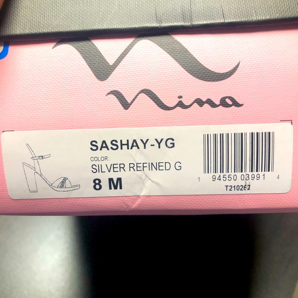 Nina gorgeous silver shoes - Sashay
